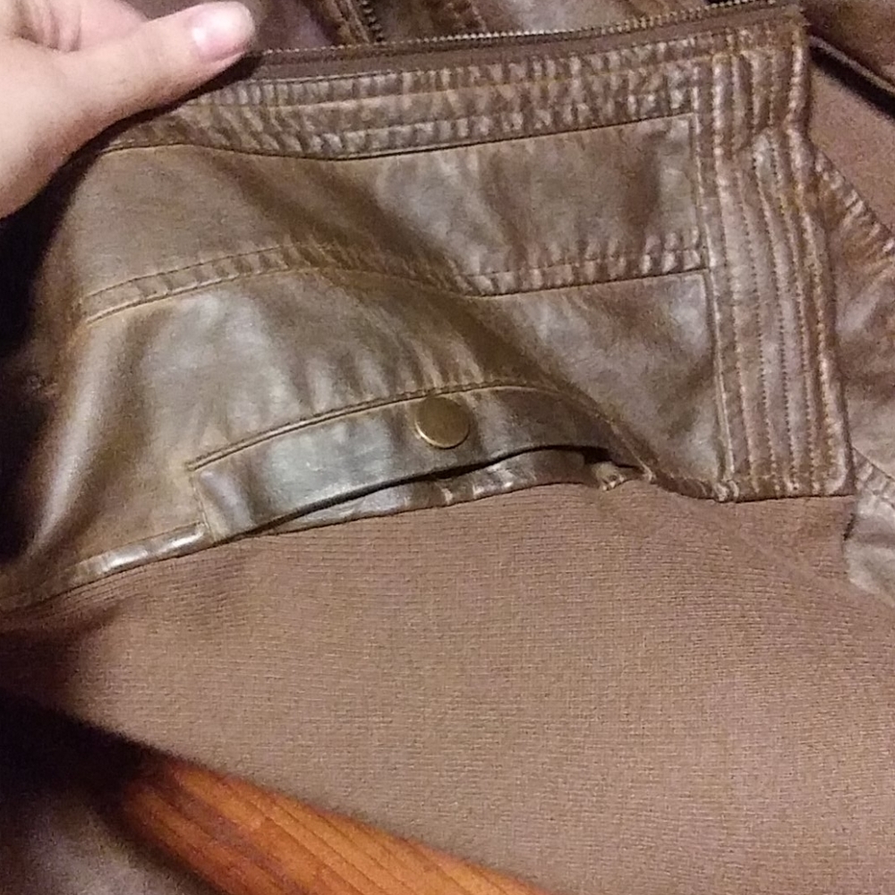 Real leather jacket - Picture 2 of 3